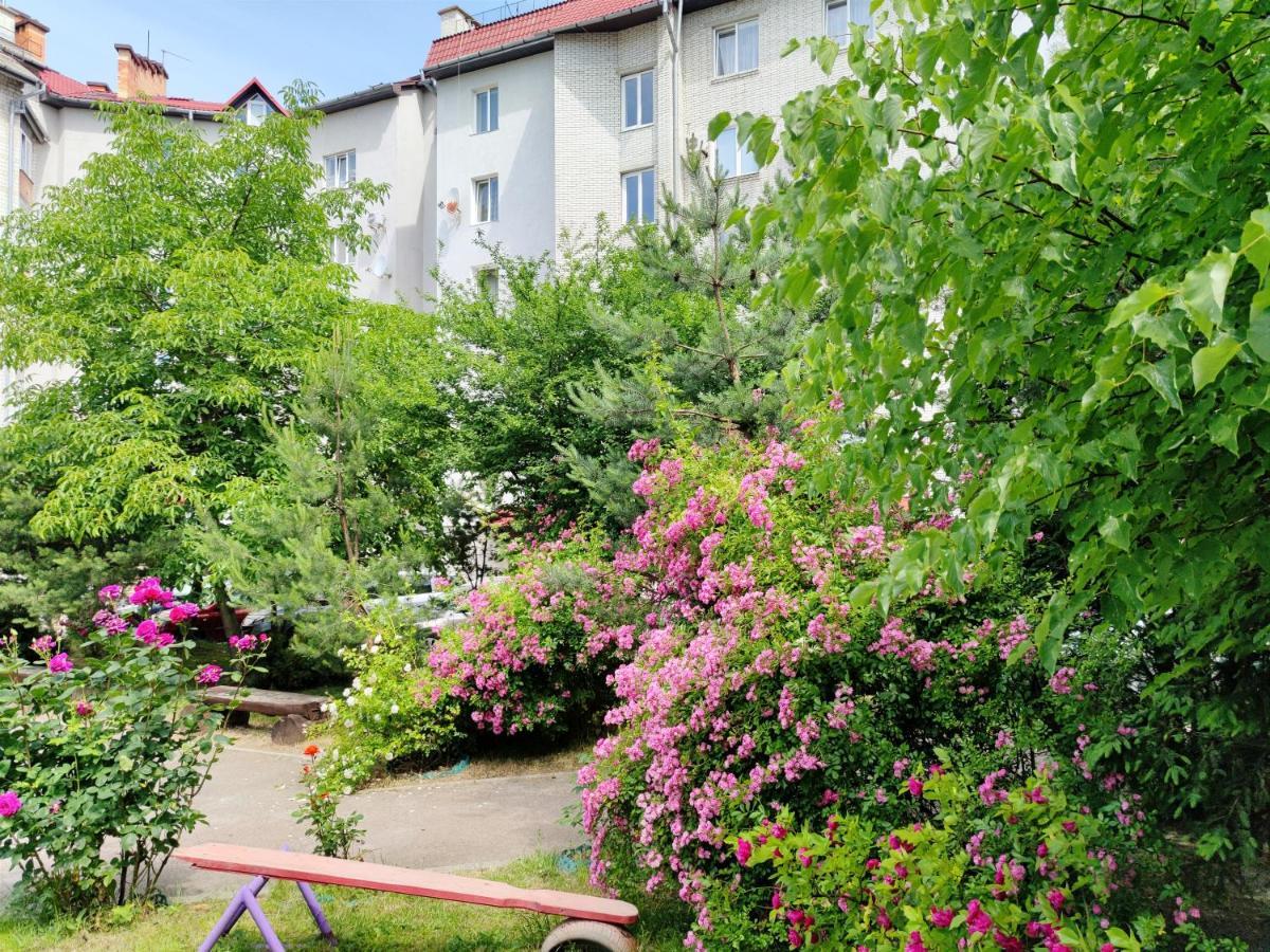 Ferienwohnung Positive Lemberg Exterior foto